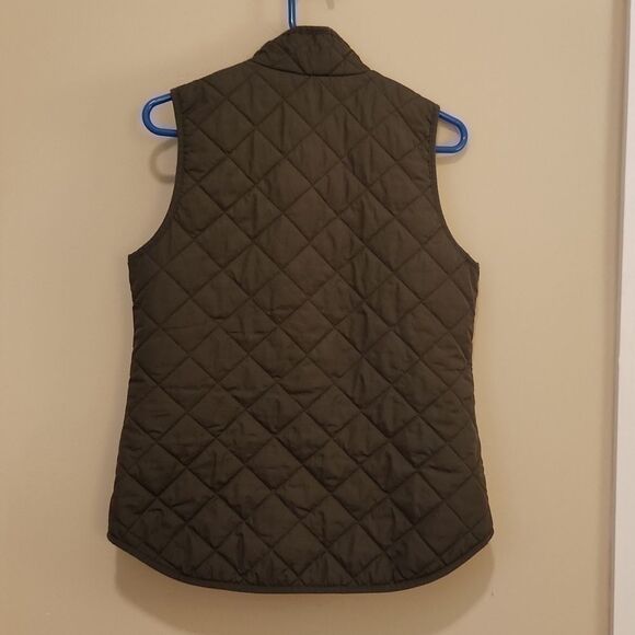 EUC Old Navy Quilted Vest, Olive, Size M - Picture 3 of 4
